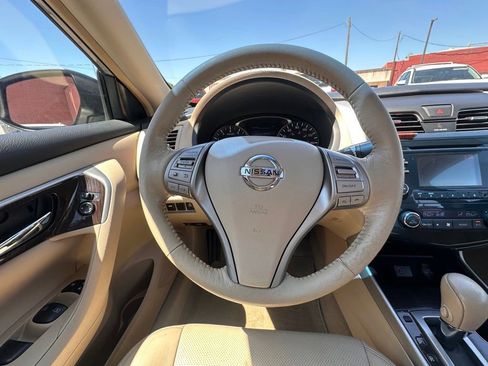 Used 2013 Nissan Altima 2.5 SL w/ 2.5 Moonroof Pkg FWD image 16
