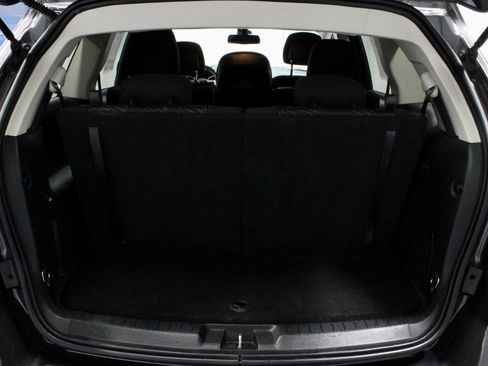 Used 2019 Dodge Journey SE w/ Connectivity Group FWD image 12