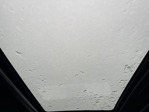 Used 2017 Dodge Challenger GT w/ Driver Convenience Group image 14