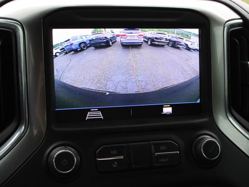 Used 2022 Chevrolet Silverado 1500 RST w/ Safety Package AWD/4WD image 38