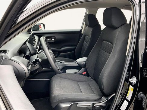 Used 2025 Honda HR-V LX image 25