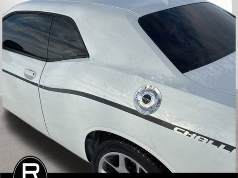 Used 2015 Dodge Challenger SXT Plus w/ Sound Group II image 9