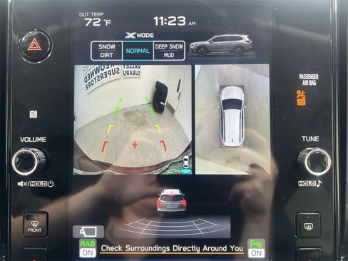 Used 2024 Subaru Ascent Limited w/ Technology Package image 17