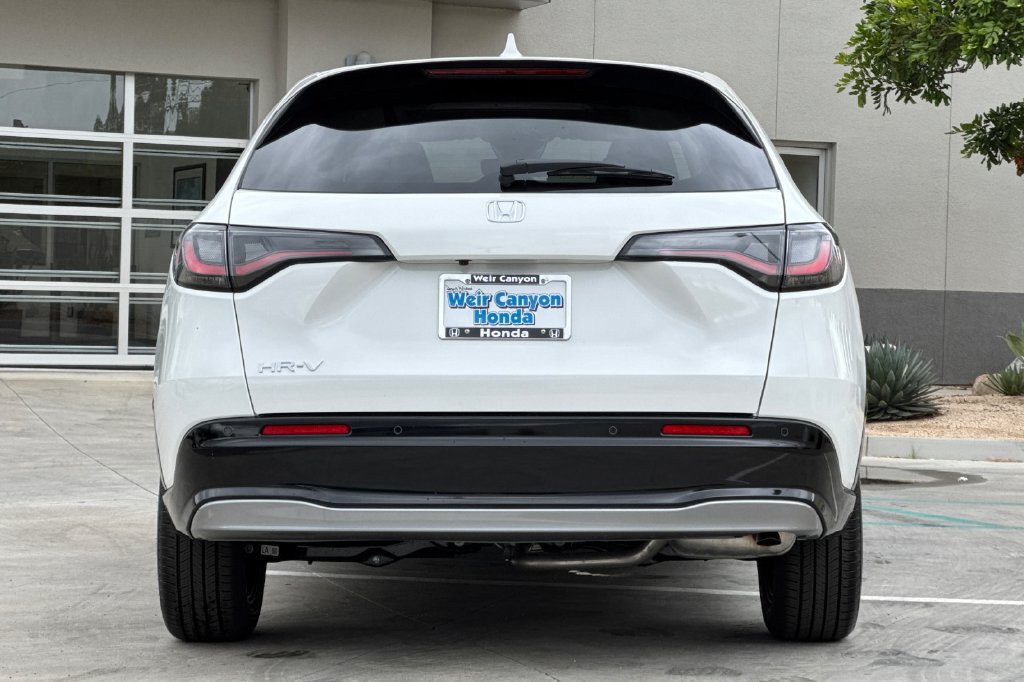 New 2027 Honda HR-V EX-L image 8