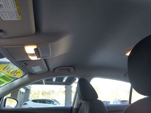 Used 2020 Nissan Sentra SV w/ Trunk Package image 27