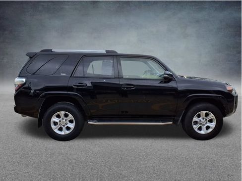 Used 2019 Toyota 4Runner SR5 Premium AWD/4WD image 5