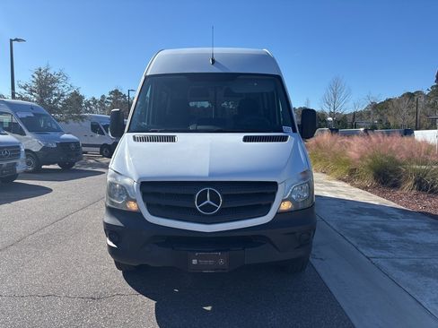Used 2016 Mercedes-Benz Sprinter 2500 w/ Driver Comfort Package image 8