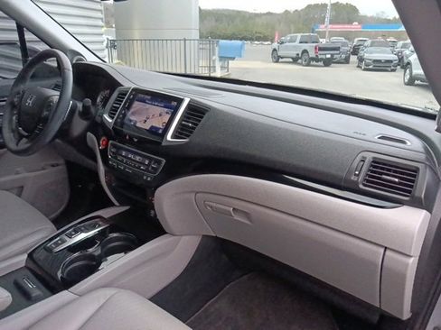 Used 2020 Honda Ridgeline RTL-E image 35