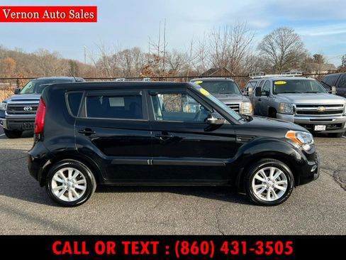 Used 2013 Kia Soul + image 7