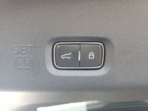 New 2026 Lincoln Navigator Reserve image 36