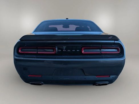 Used 2019 Dodge Challenger GT image 5