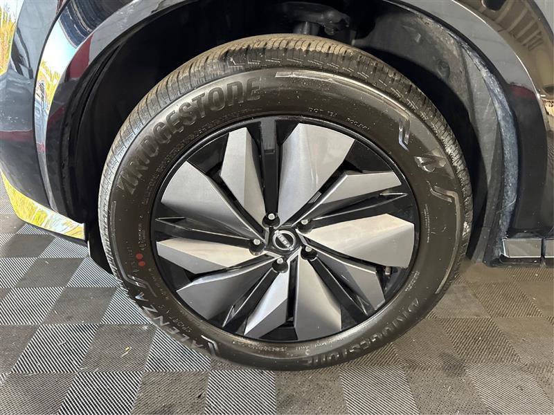 Used 2024 Nissan Ariya AWD image 32