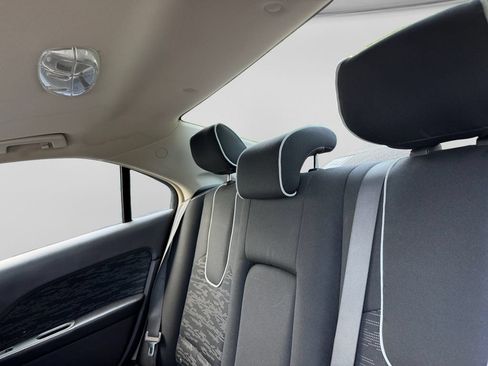 Used 2011 Ford Fusion SE w/ Sport Appearance Pkg FWD image 31