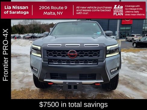 New 2025 Nissan Frontier PRO-4X w/ Tow Package image 11