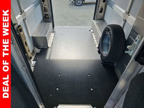 New 2025 Chevrolet Brightdrop 400 image 11