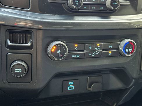 Used 2022 Ford F150 XL w/ STX Appearance Package RWD image 18