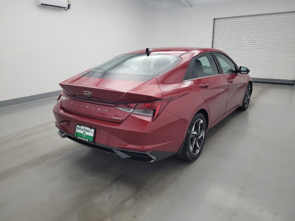 Used 2021 Hyundai Elantra Limited FWD image 9