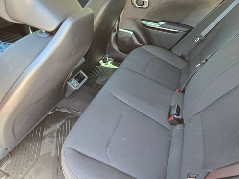 New 2026 Kia K4 FWD image 21