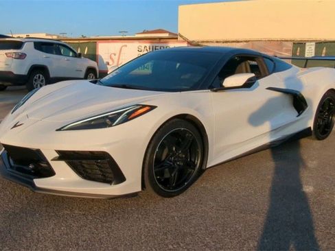 Certified 2023 Chevrolet Corvette Stingray Coupe w/ Z51 Performance Package image 4