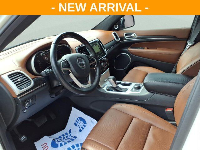 Used 2020 Jeep Grand Cherokee Summit w/ Skid Plate Group AWD/4WD image 14