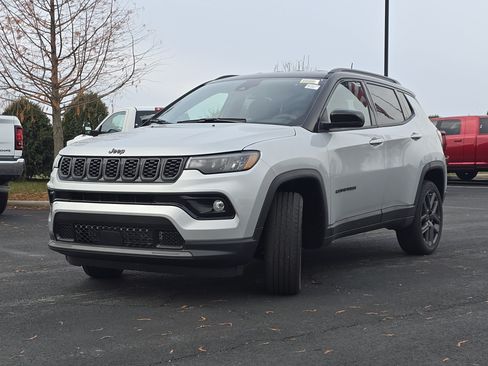 New 2026 Jeep Compass Limited AWD/4WD image 11