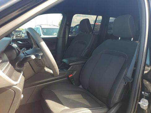 Used 2025 Jeep Grand Cherokee Laredo w/ Luxury Tech Group I RWD image 21