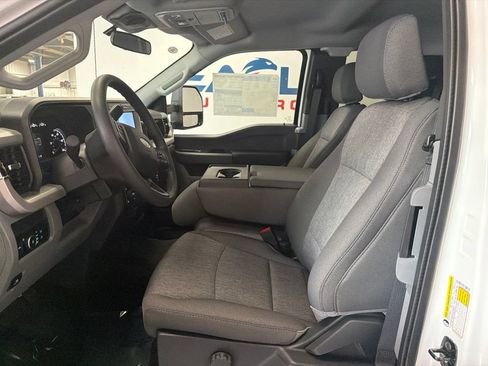 New 2026 Ford F250 XL w/ STX Appearance Package AWD/4WD image 11