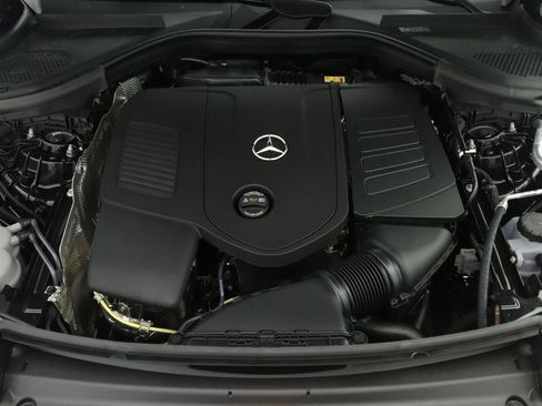 New 2026 Mercedes-Benz GLC 300 image 10