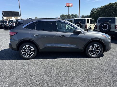 Used 2022 Ford Escape SEL AWD/4WD image 8