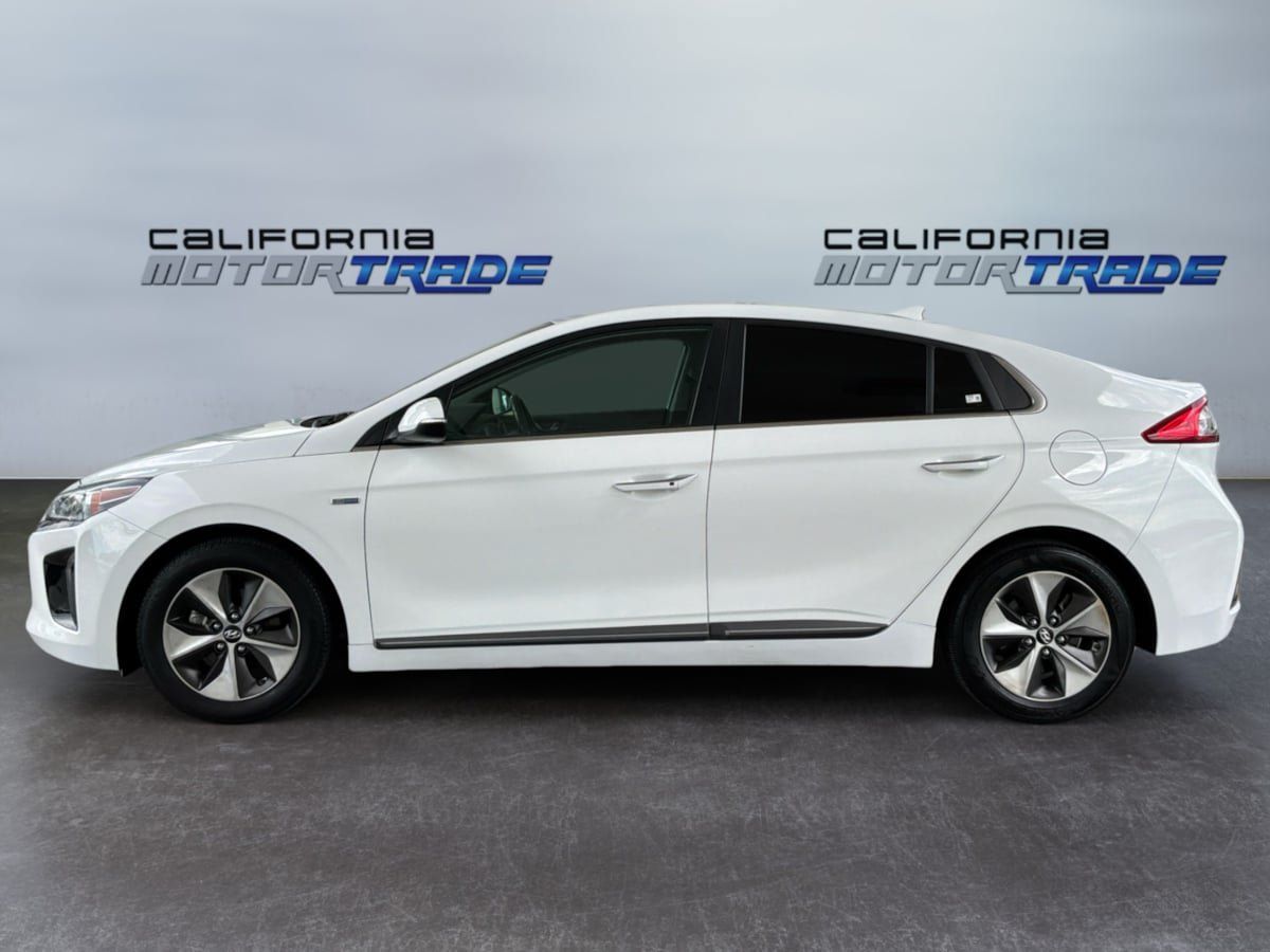 Used 2018 Hyundai Ioniq Limited FWD image 8