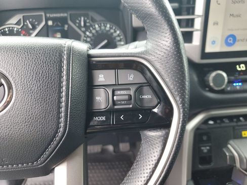 Used 2022 Toyota Tundra Limited AWD/4WD image 31
