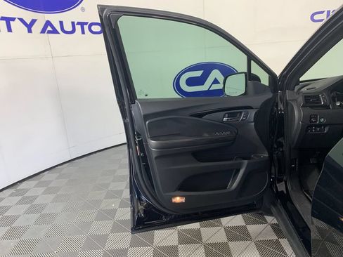 Used 2019 Honda Ridgeline Black Edition image 12