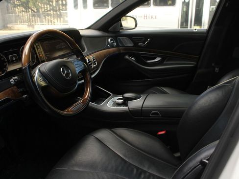 Used 2014 Mercedes-Benz S 550 Sedan image 12