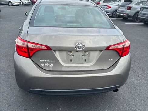 Used 2017 Toyota Corolla LE FWD image 6