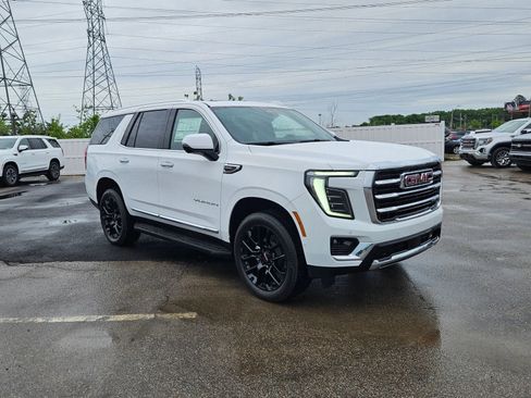 New 2026 GMC Yukon Elevation w/ Elevation Premium Package AWD/4WD image 8