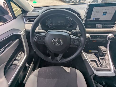 Used 2025 Toyota RAV4 XLE FWD image 3
