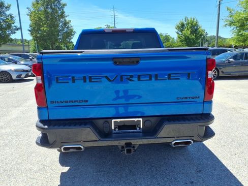 Used 2022 Chevrolet Silverado 1500 Custom Trail Boss w/ LPO, Dark Essentials Package AWD/4WD image 7