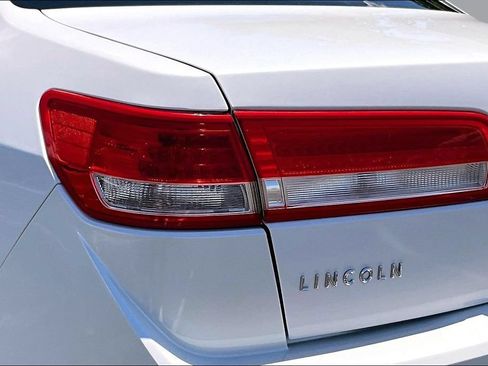 Used 2011 Lincoln MKZ w/ 101A Rapid Spec Order Code FWD image 28