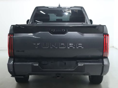 Used 2024 Toyota Tundra Platinum AWD/4WD image 45