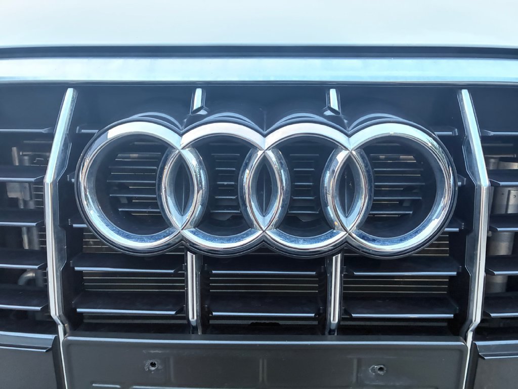 Used 2025 Audi Q3 2.0T Premium AWD/4WD image 31