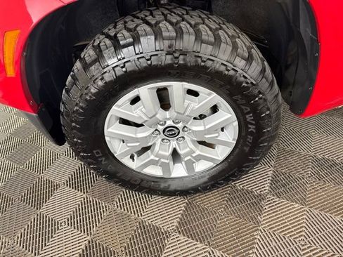Certified 2022 Nissan Frontier SV RWD image 26