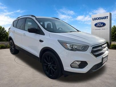Used 2017 Ford Escape SE w/ SE Sport Appearance Package