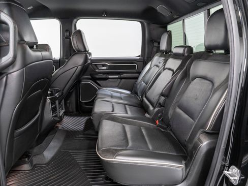 Used 2019 RAM 1500 Laramie AWD/4WD image 35