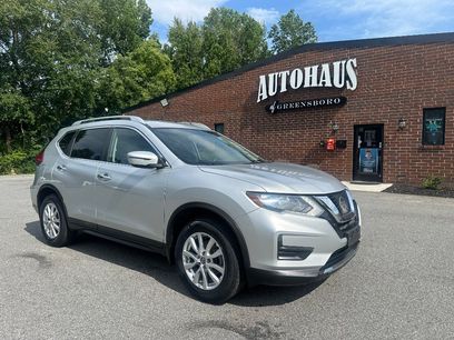 Used 2017 Nissan Rogue SV