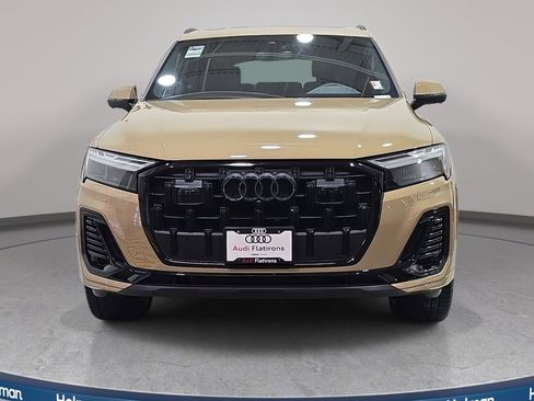Used 2025 Audi Q7 2.0T Premium Plus w/ Premium Plus Package image 3