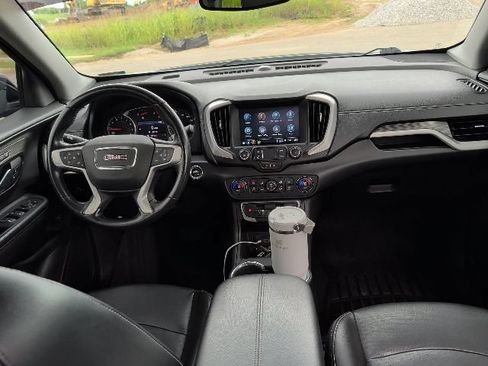 Used 2022 GMC Terrain SLT AWD/4WD image 12