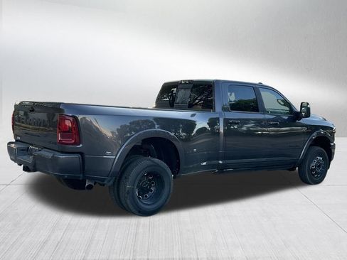 New 2025 RAM 3500 Limited image 4