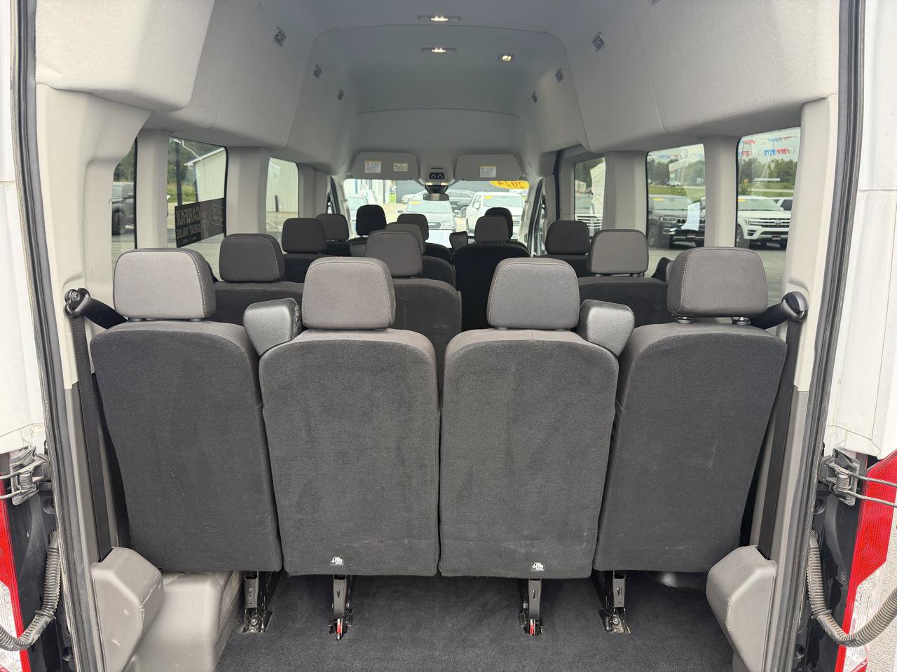 Used 2024 Ford Transit 350 XLT RWD image 7