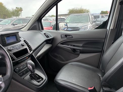 Used 2021 Ford Transit Connect XL FWD image 18