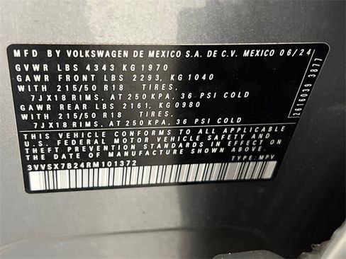 Certified 2024 Volkswagen Taos SE image 28